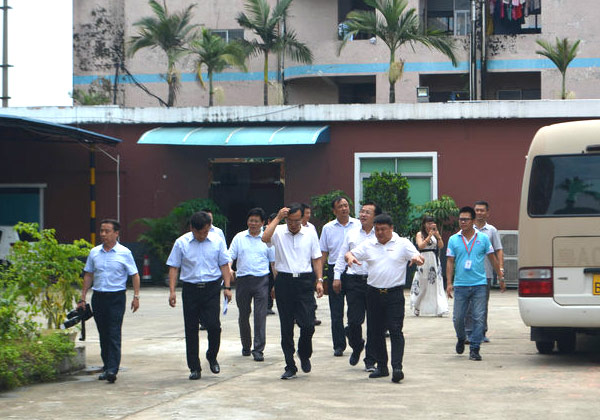 热烈欢迎中共河南省漯河市委书记马正跃一行莅临银河优越会科技集团考察参观指导工作